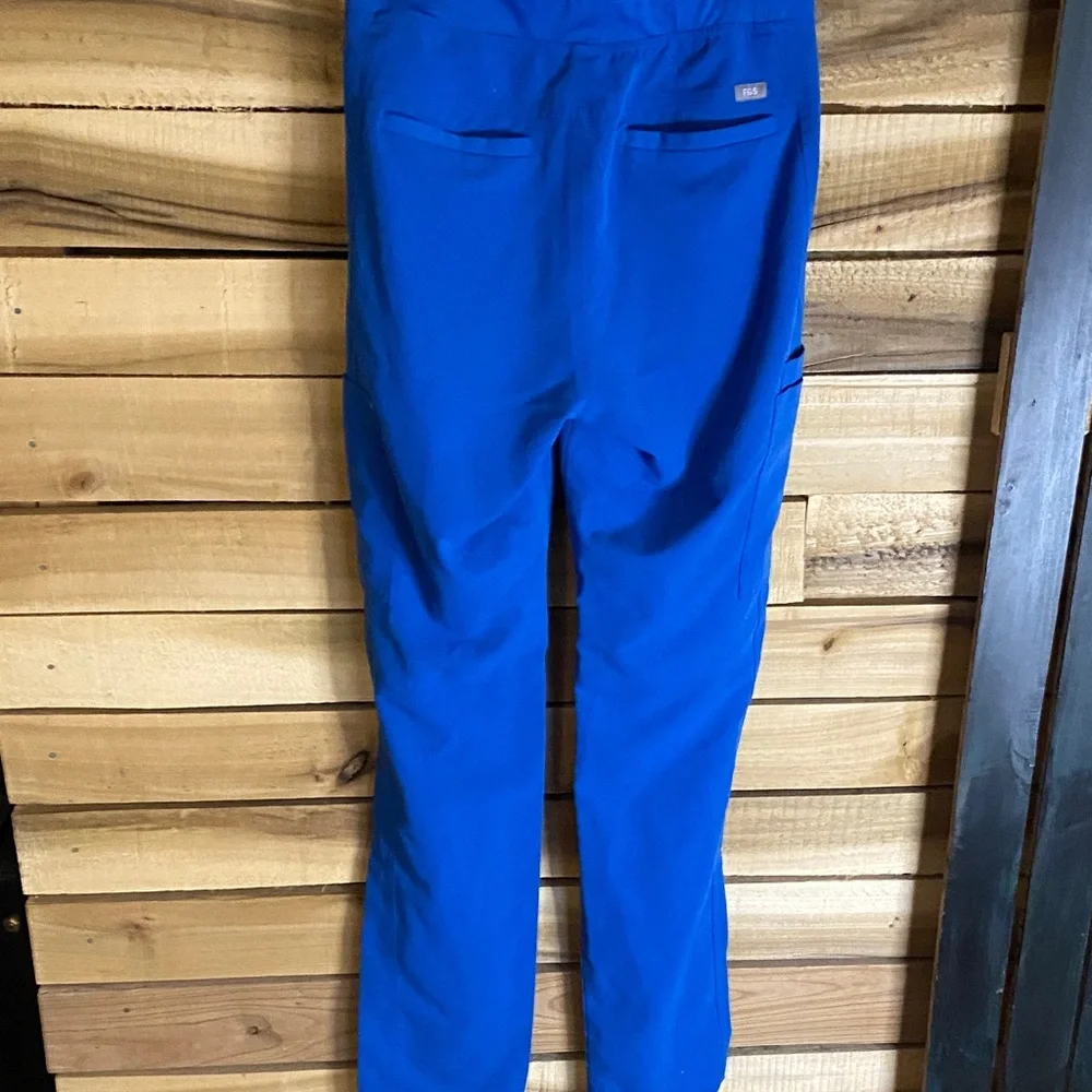 Figs Royal Blue Straight-Leg Utility scrub Pants size 28x34